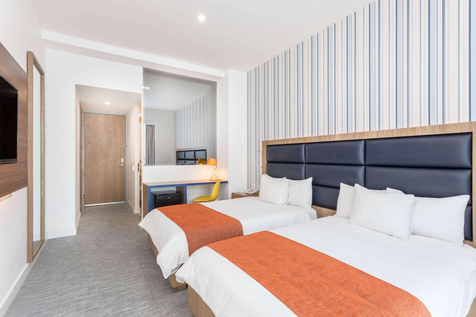 Tryp By Wyndham Mexico City World Trade Center Area Екстериор снимка